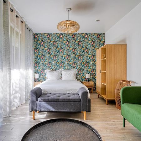 Superbe Studio Avec Terrasse Brunoy Exteriér fotografie