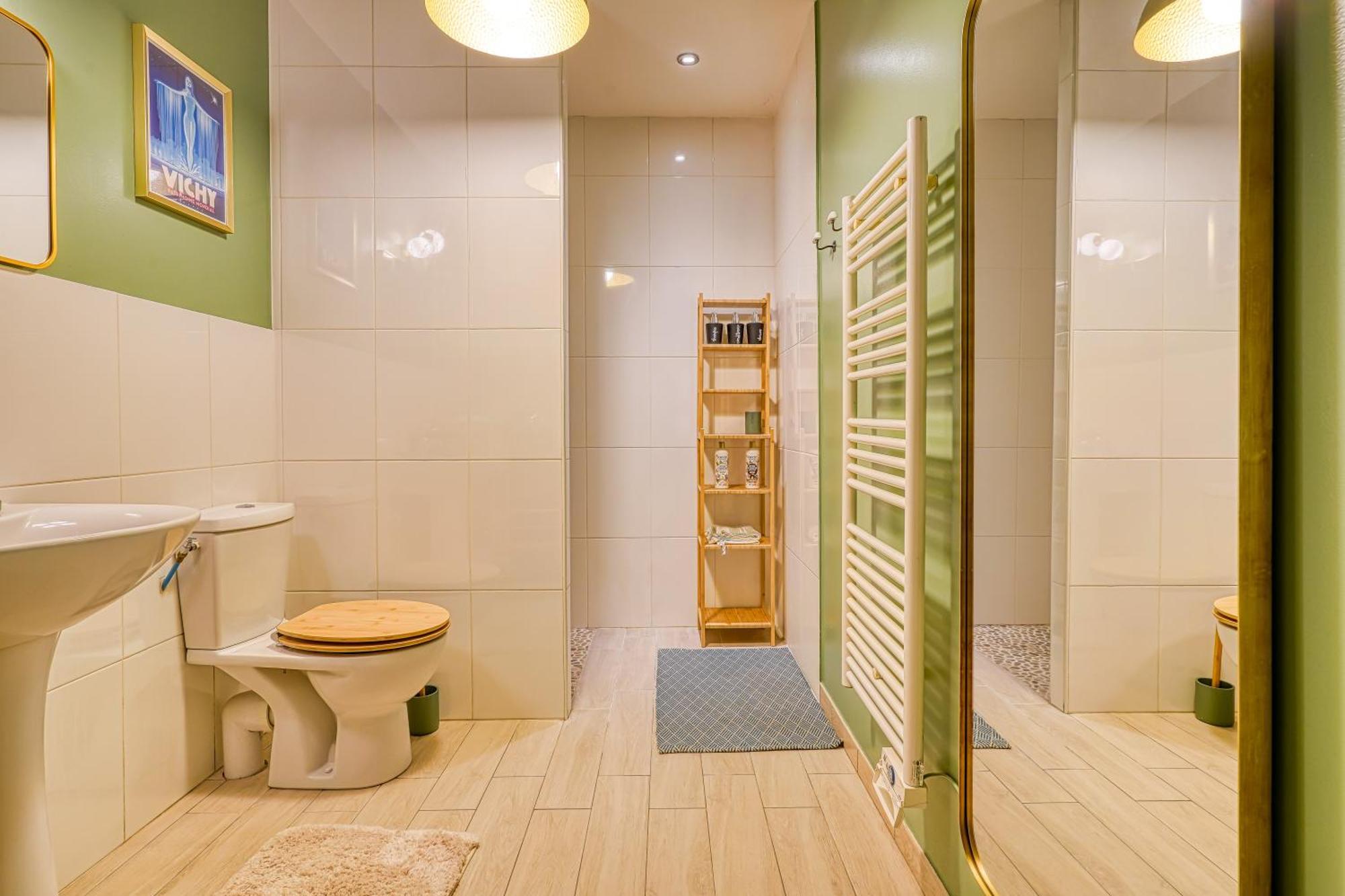 Superbe Studio Avec Terrasse Brunoy Exteriér fotografie