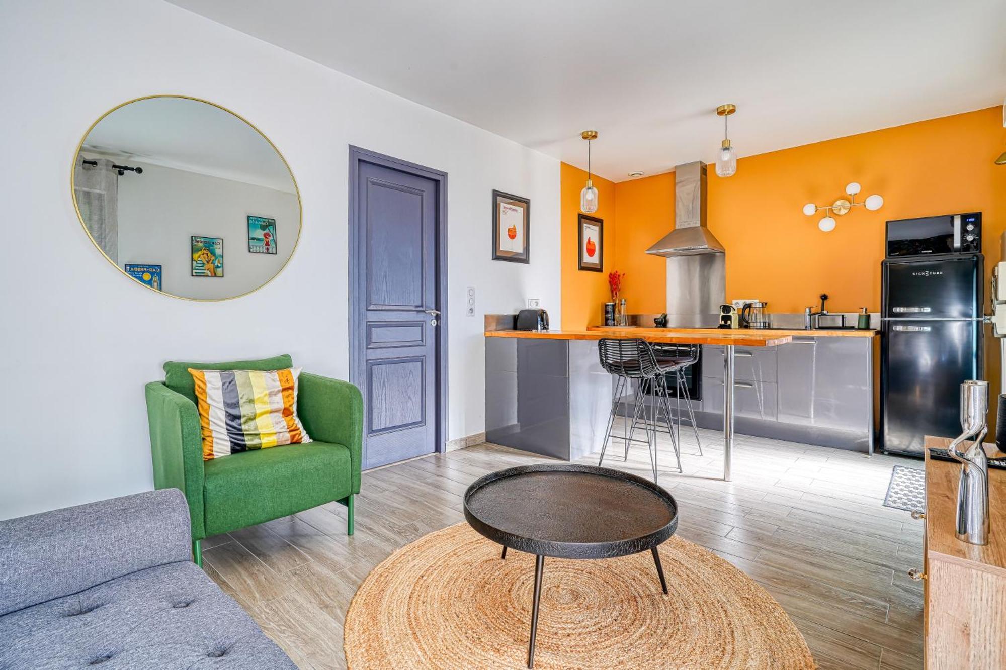 Superbe Studio Avec Terrasse Brunoy Exteriér fotografie